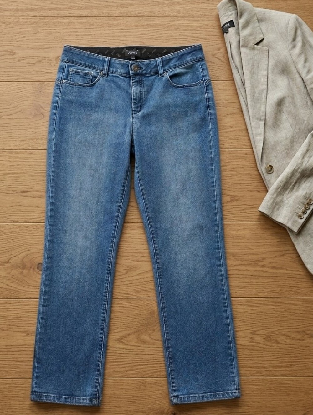 Jones New York Classic Comfortable Lexington Straight Leg Basic Jeans - Size 12